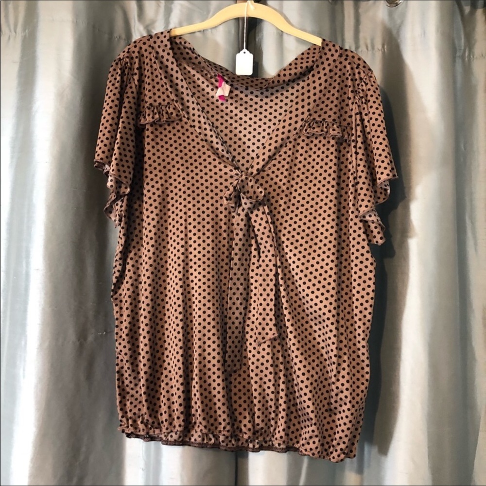Brown polka dot blouse (smaller fit)